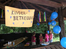 Pavillion mit Kinderbetreuung